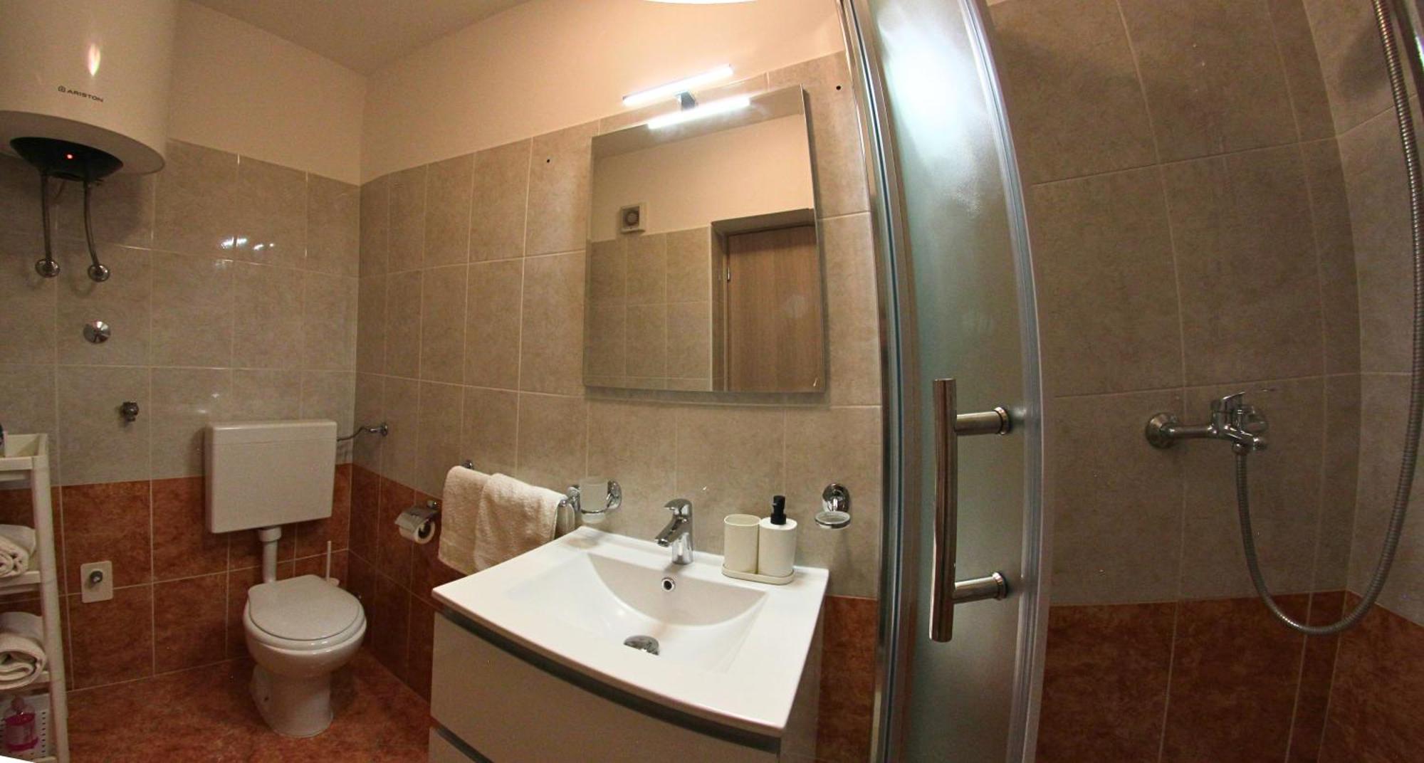 Apartments Goltes Lovrečica Dış mekan fotoğraf